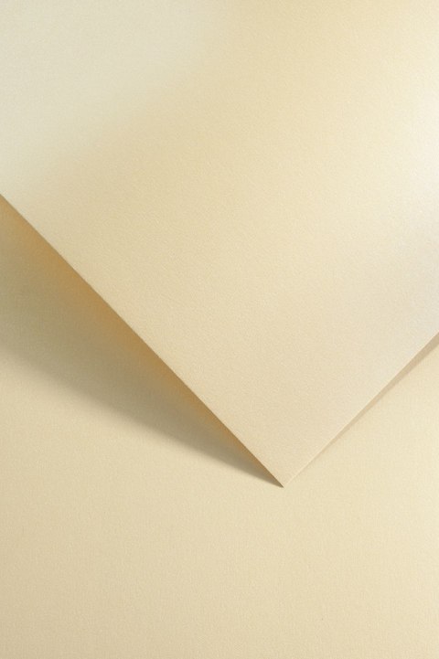 Karton ozdobny Galeria Papieru Premium Iceland kremowy